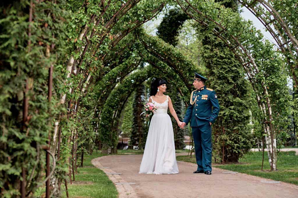 Места для свадебной фотосессии в Петергофе Места для свадебной фотосессии в Петергофе